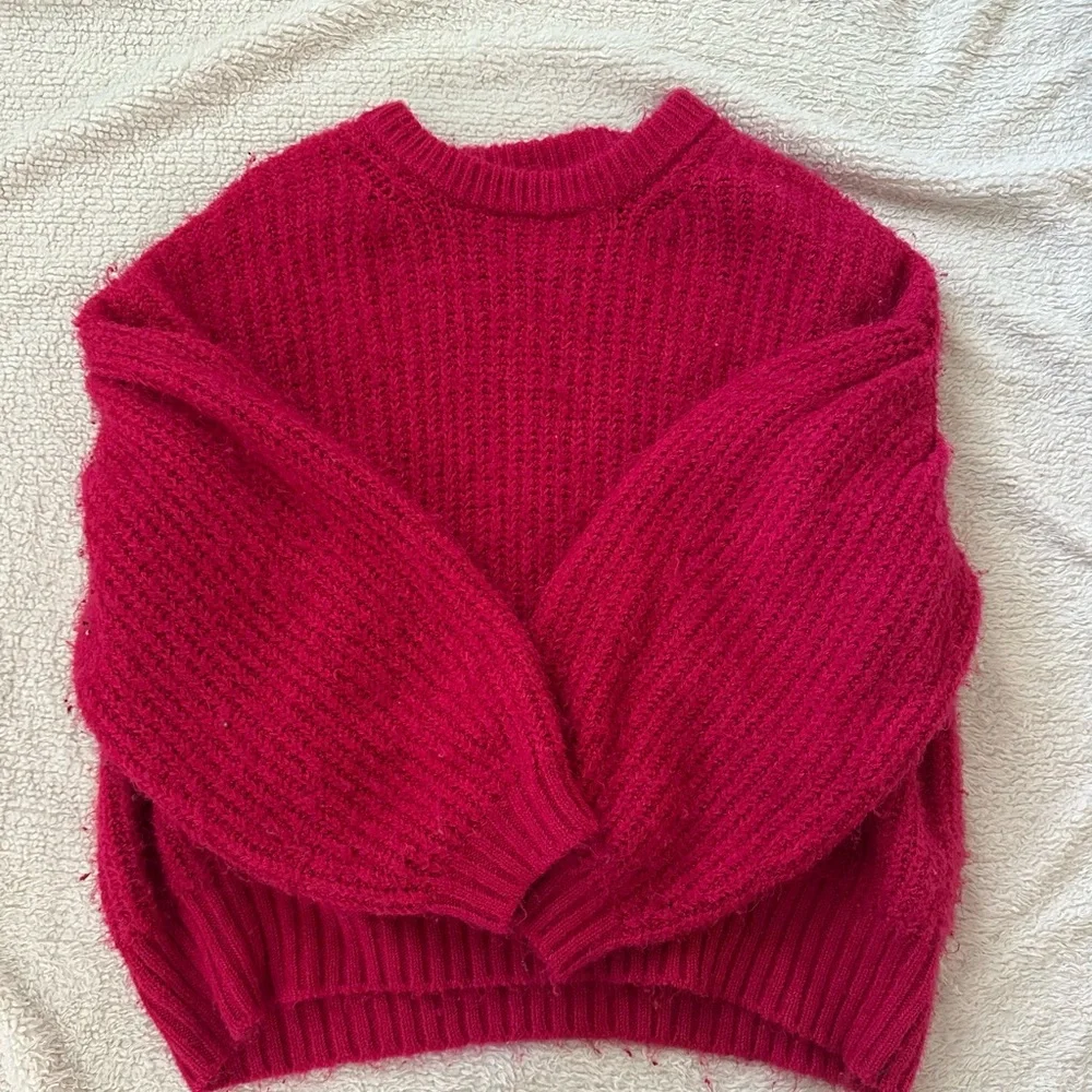 A New Day Raspberry Sweater with Balloon Sleeves! - Picture 5 of 6